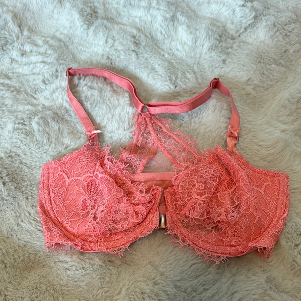 Victoria’s Secret bra